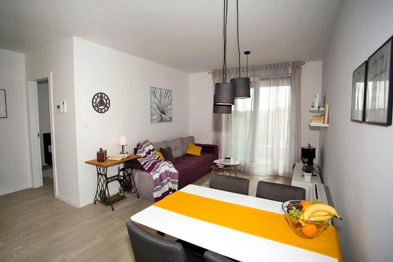 Apartment Sweet Daisy With Parking Zára Kültér fotó
